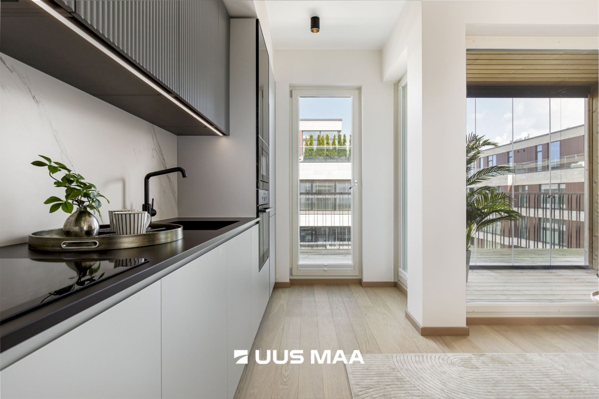 Tallinn, Põhja-Tallinna linnaosa, Allveelaeva 4