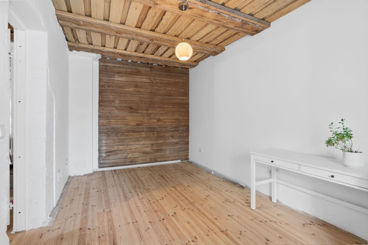 Kohila vald, Salutaguse küla, Saarepuu