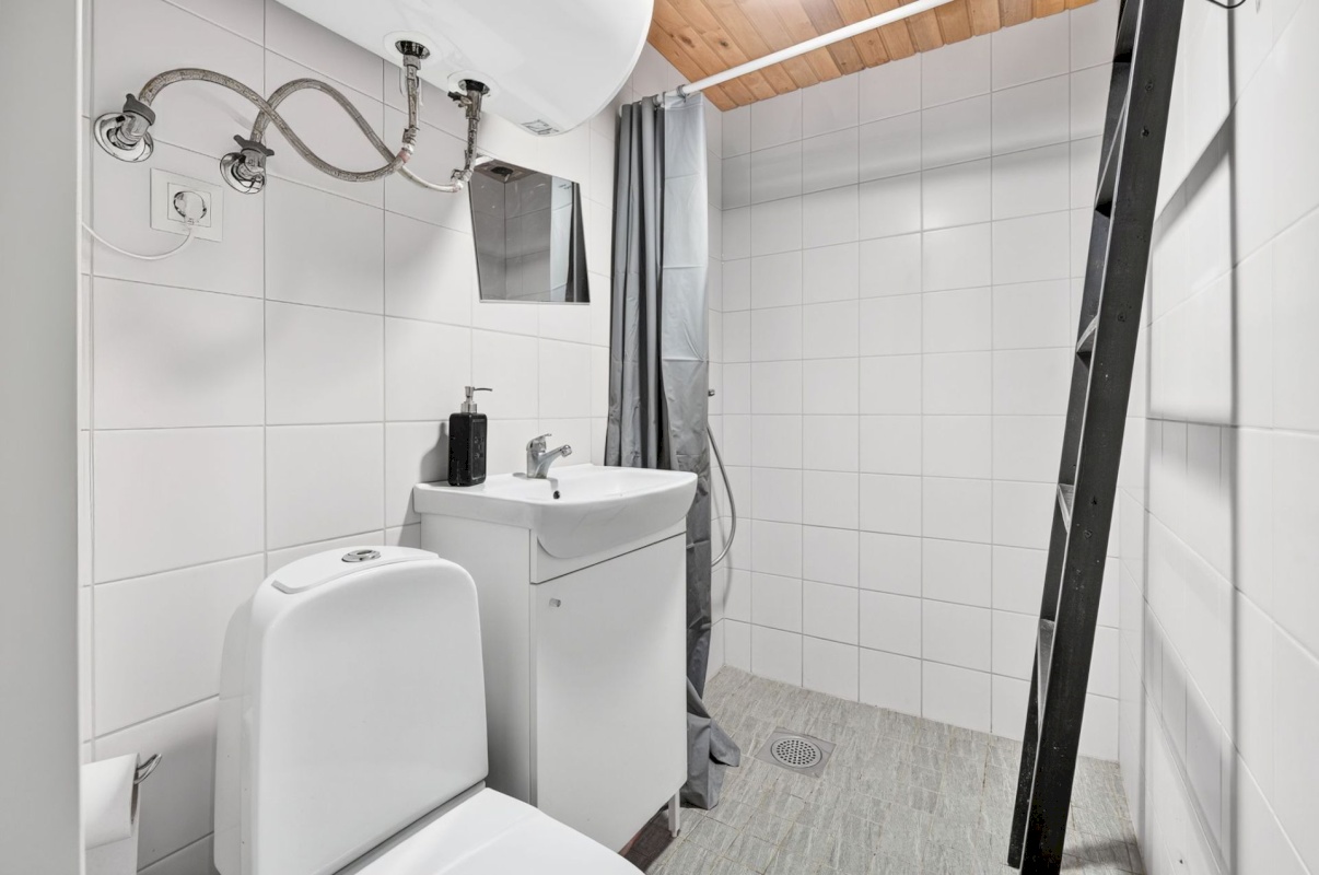 Kohila vald, Salutaguse küla, Saarepuu