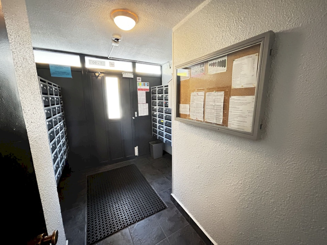 Tallinn, Lasnamäe linnaosa, Priisle, Linnamäe tee 12