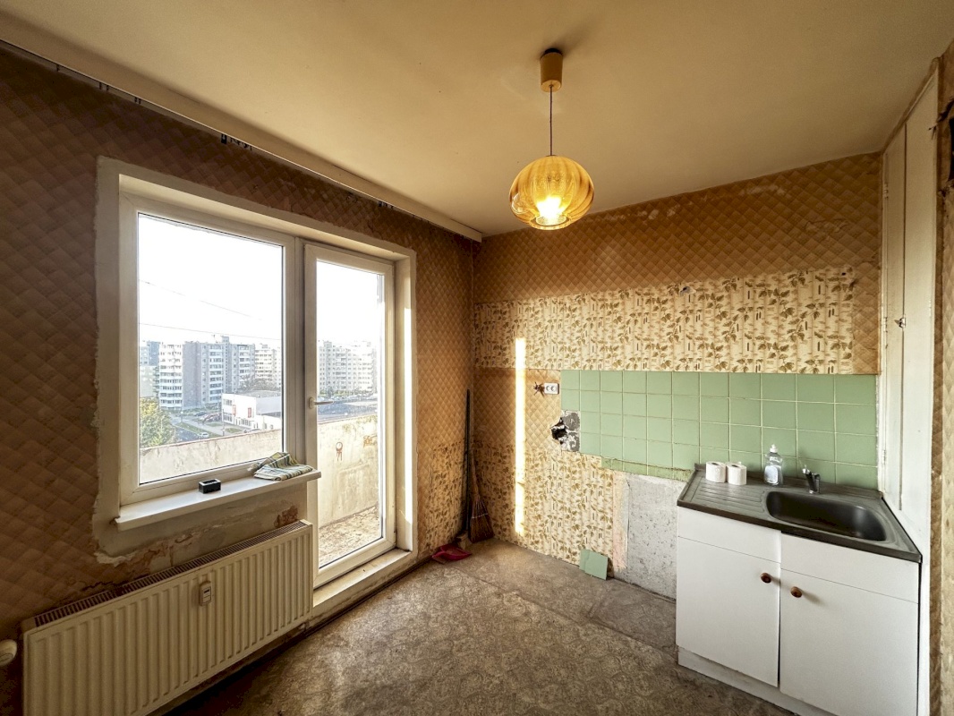 Tallinn, Lasnamäe linnaosa, Priisle, Linnamäe tee 12