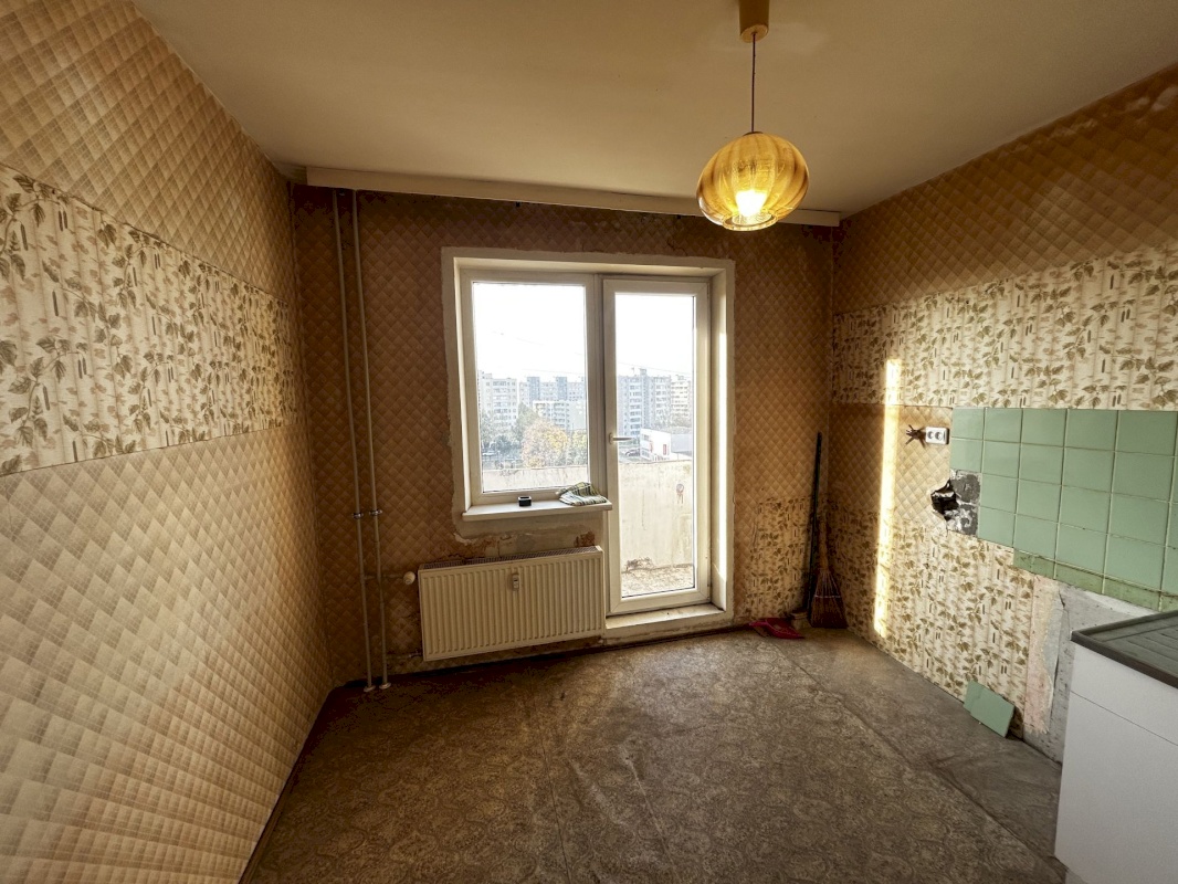 Tallinn, Lasnamäe linnaosa, Priisle, Linnamäe tee 12