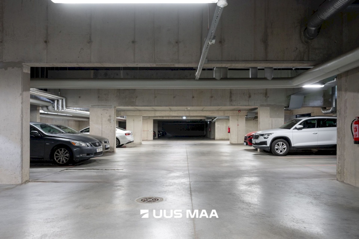 Tallinn, Lasnamäe linnaosa, Uuslinna 9/1