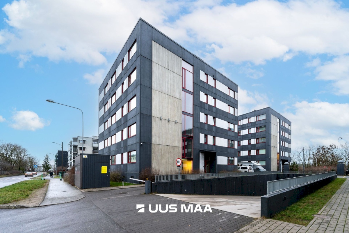 Tallinn, Lasnamäe linnaosa, Uuslinna 9/1