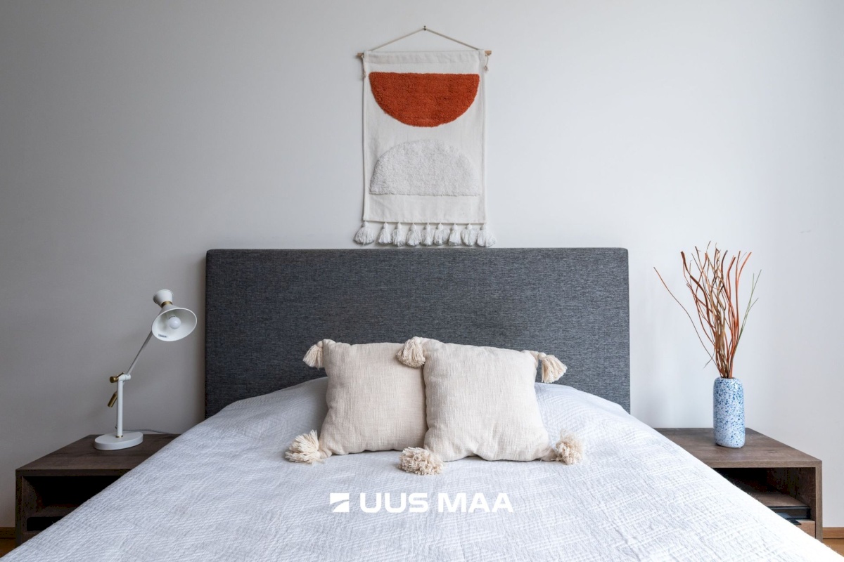 Tallinn, Kesklinna linnaosa, Kadriorg, Uuslinna 9/1