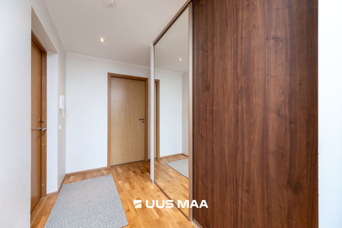 Tallinn, Kesklinna linnaosa, Kadriorg, Uuslinna 9/1