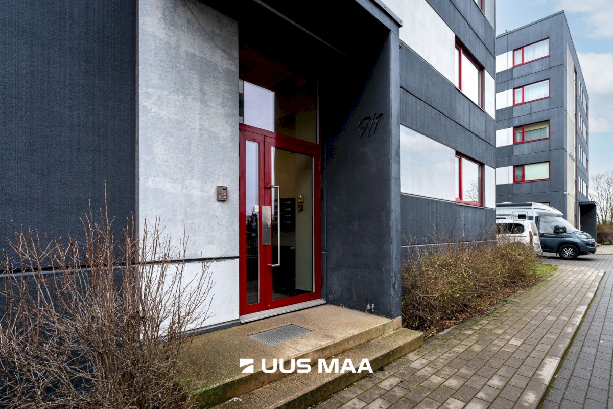 Tallinn, Kesklinna linnaosa, Kadriorg, Uuslinna 9/1