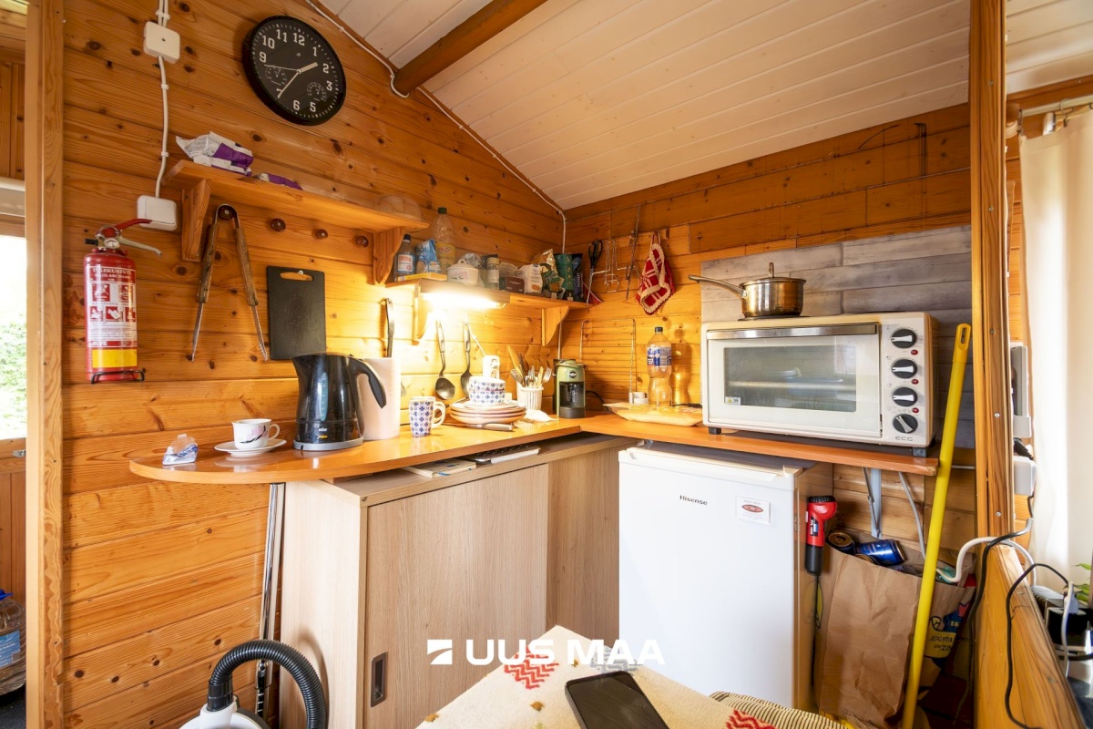 Saaremaa vald, Aste alevik, Aste AÜ 51
