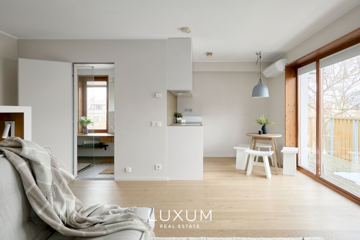 Tallinn, Kesklinna linnaosa, Kassisaba, Tehnika 83