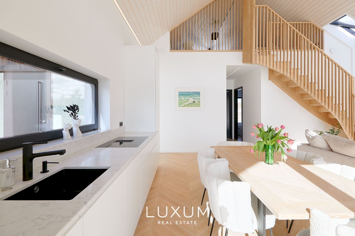 Lääne-Harju vald, Madise küla, Põldmarja