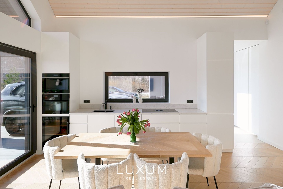 Lääne-Harju vald, Madise küla, Põldmarja