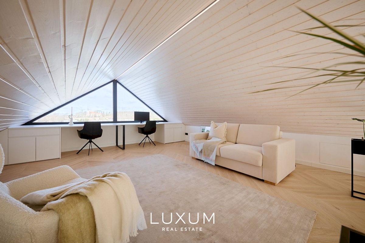 Lääne-Harju vald, Madise küla, Põldmarja