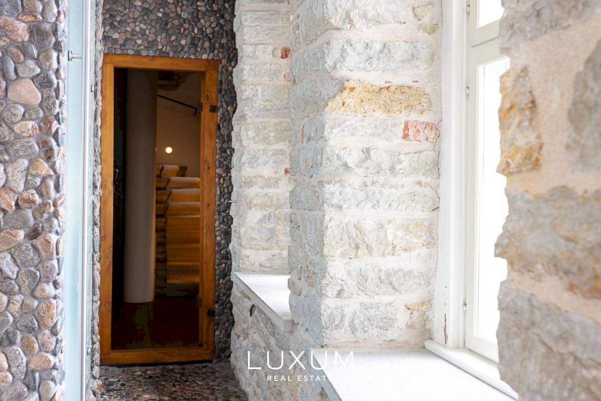 Tallinn, Kesklinna linnaosa, Mündi tn 2