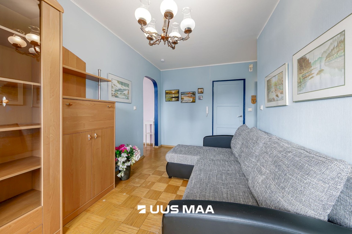 Tallinn, Mustamäe linnaosa, Kadaka, Ehitajate tee 72