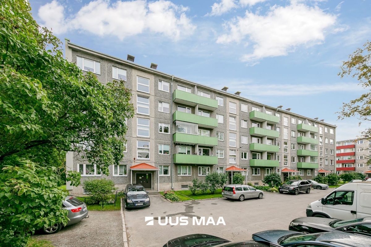 Tallinn, Mustamäe linnaosa, Kadaka, Ehitajate tee 72