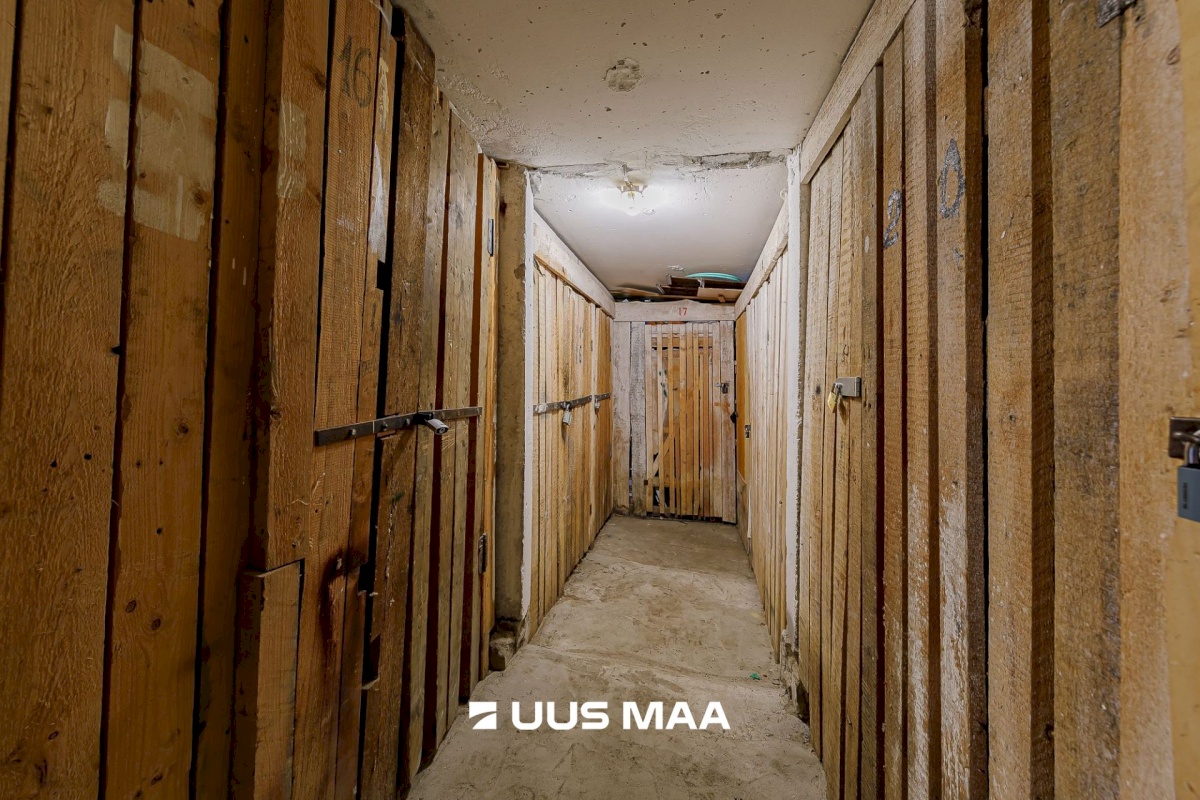 Tallinn, Mustamäe linnaosa, Kadaka, Ehitajate tee 72