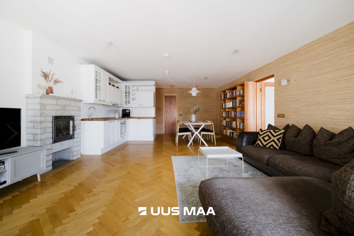 Tallinn, Kesklinna linnaosa, Vanalinna, Suur-Karja 4