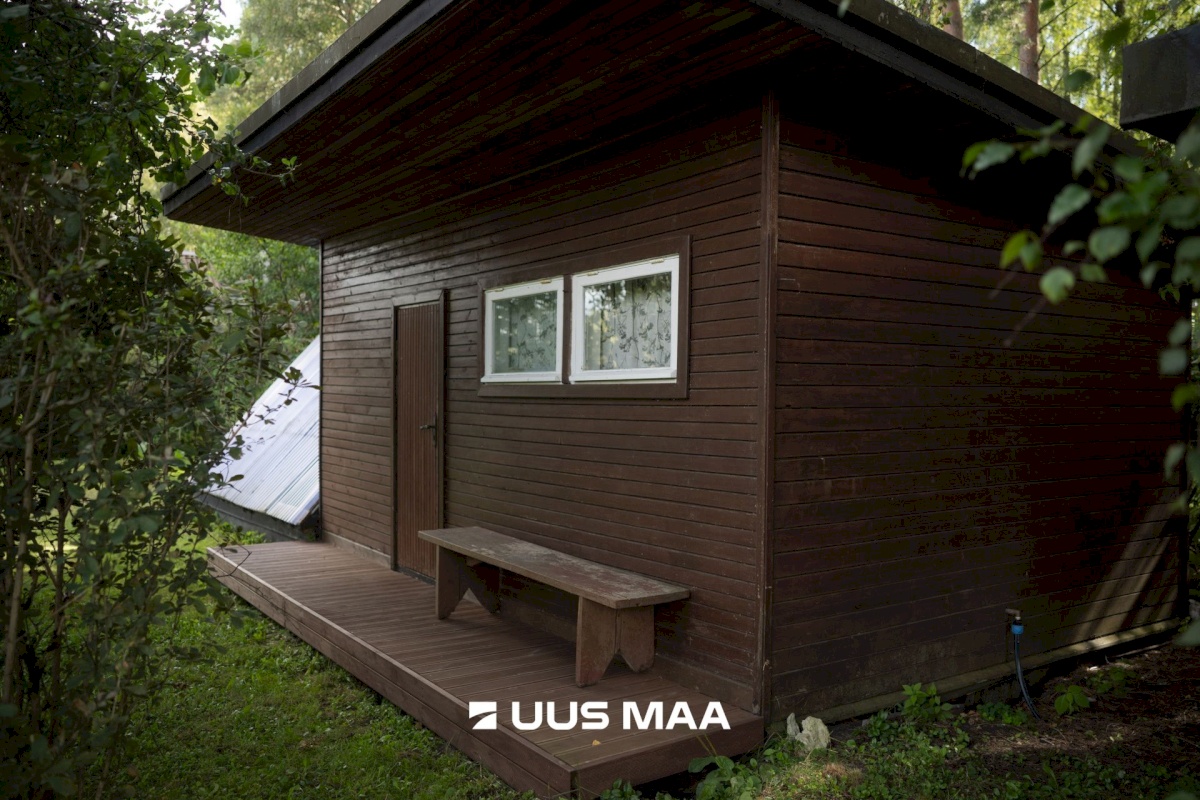 Saku vald, Metsanurme küla, Kuresoo tee 7