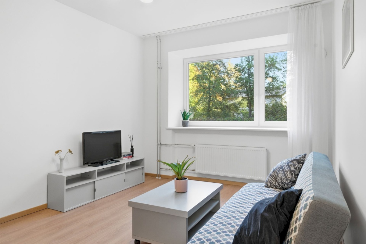 Tallinn, Kesklinna linnaosa, Kasvu tn 11