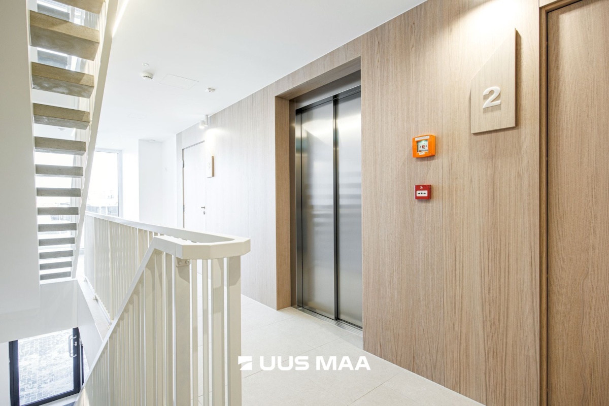 Saue vald, Saue linn, Keskuse 1/1-3