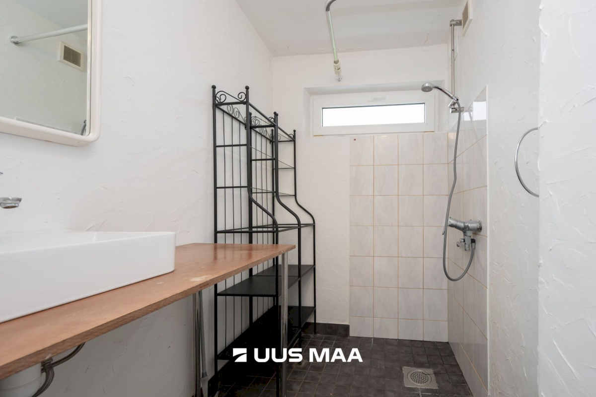 Kuusalu vald, Kiiu alevik, Linnuse 8