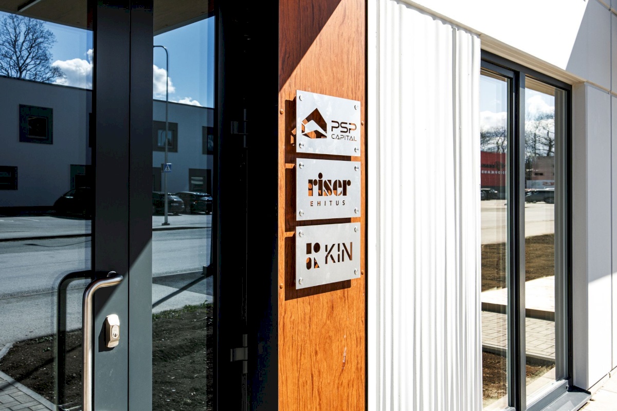 Saue vald, Saue linn, Keskuse 1/2-5