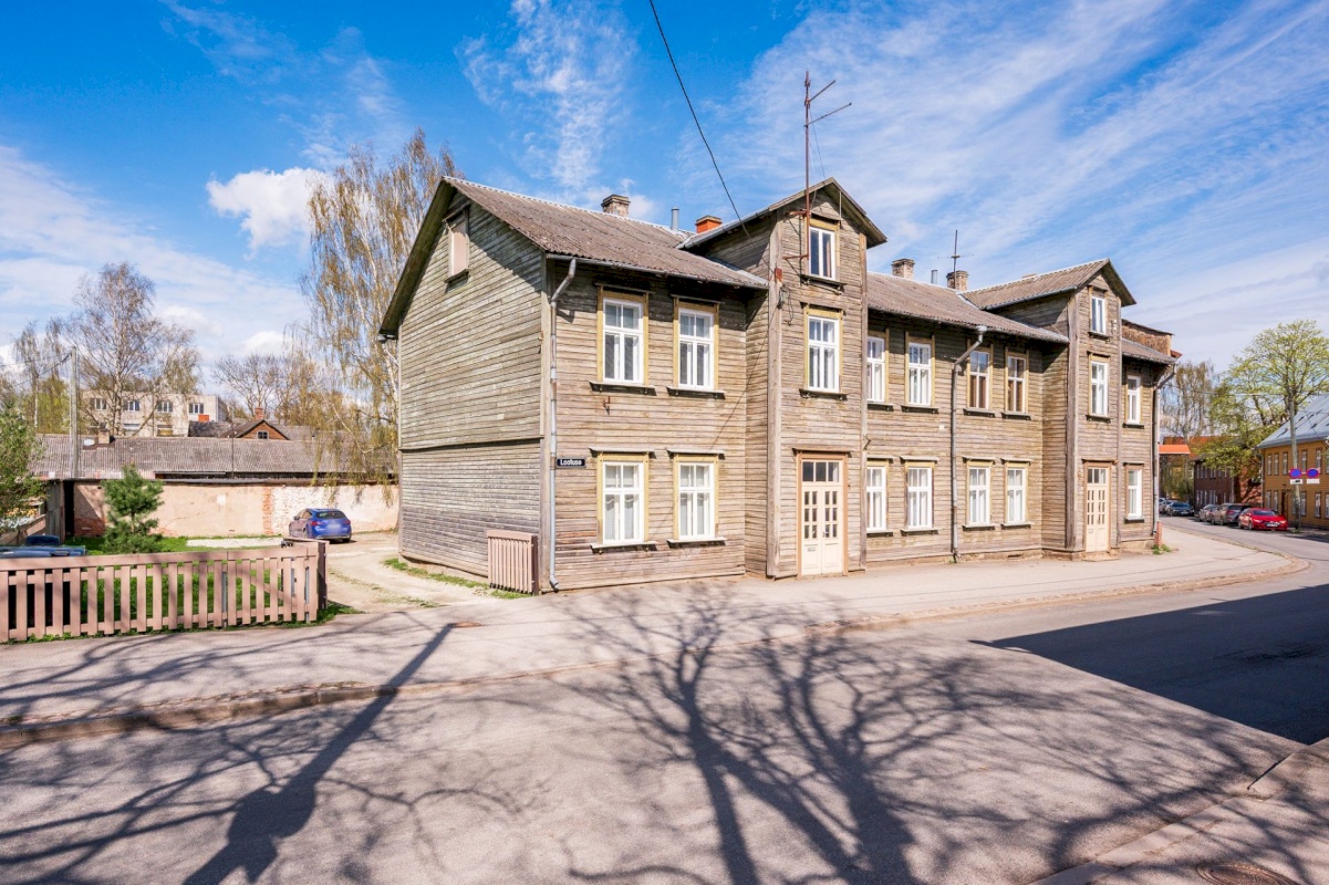 Tartu linn, Tartu linn, Karlova, Lootuse 27