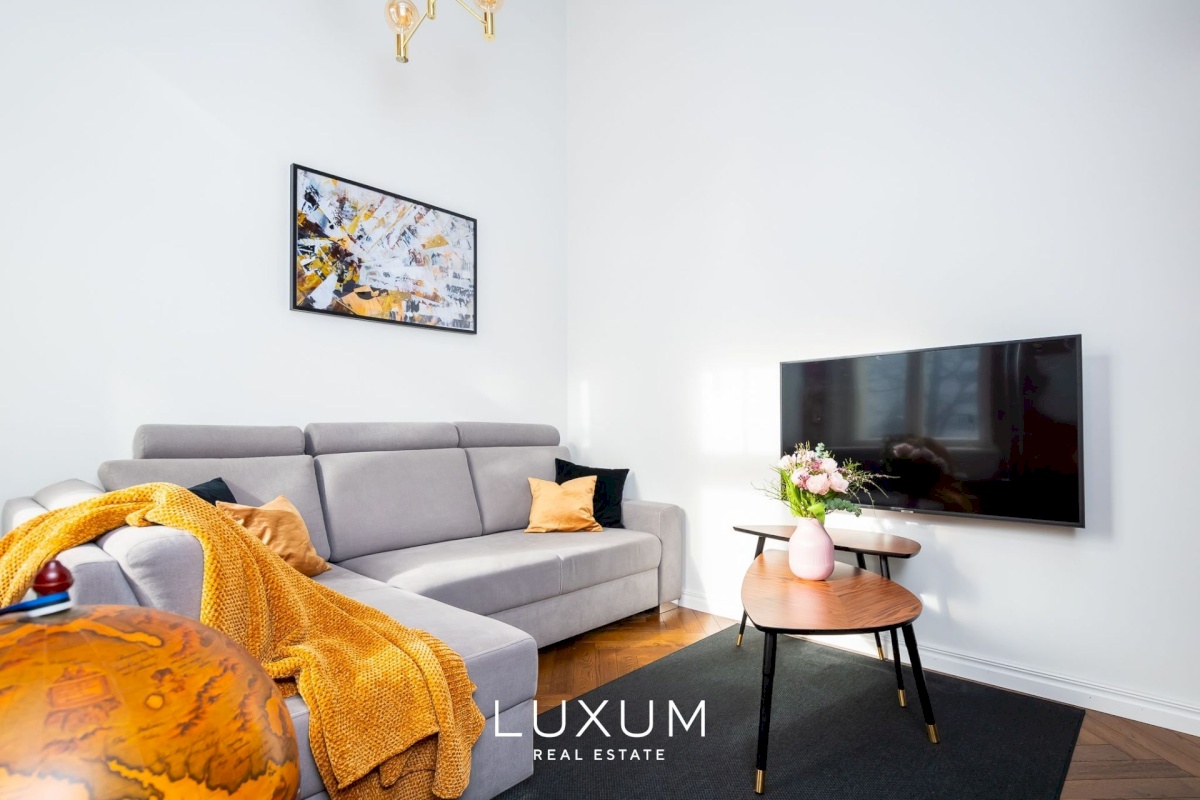 Tallinn, Kesklinna linnaosa, Raua, Narva mnt 40