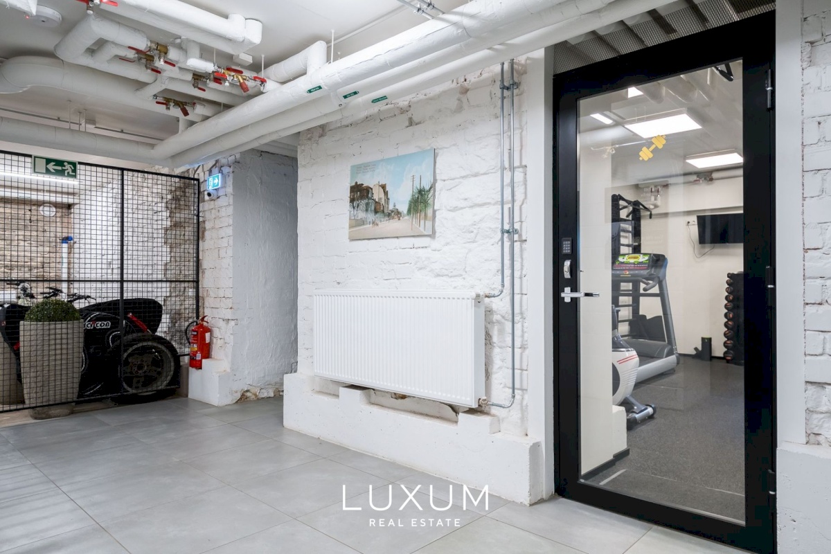 Tallinn, Kesklinna linnaosa, Raua, Narva mnt 40