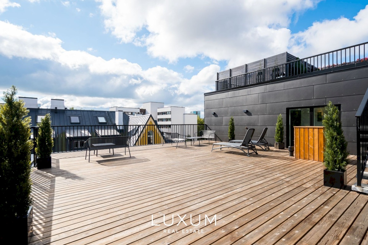 Tallinn, Kesklinna linnaosa, Raua, Narva mnt 40