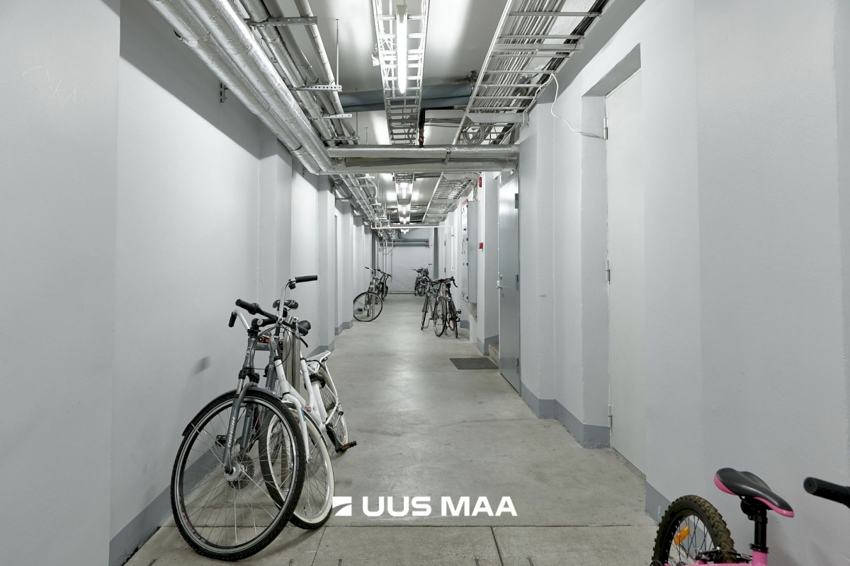 Tallinn, Kesklinna linnaosa, F. R. Kreutzwaldi 10