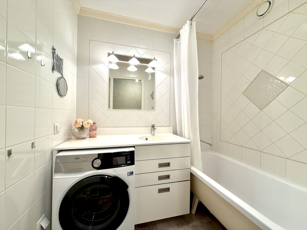 Tartu linn, Tartu linn, Annelinn, Sõpruse pst 8