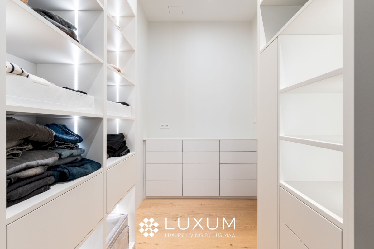 Tallinn, Pirita linnaosa, Piipheina tee 9