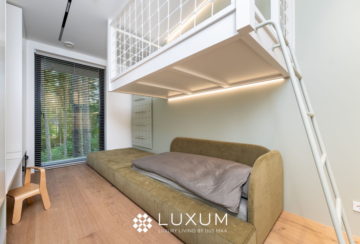 Tallinn, Pirita linnaosa, Piipheina tee 9