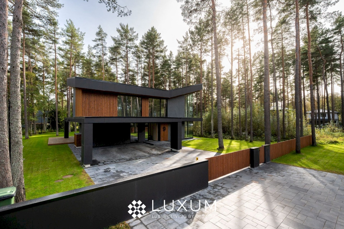 Tallinn, Pirita linnaosa, Piipheina tee 9