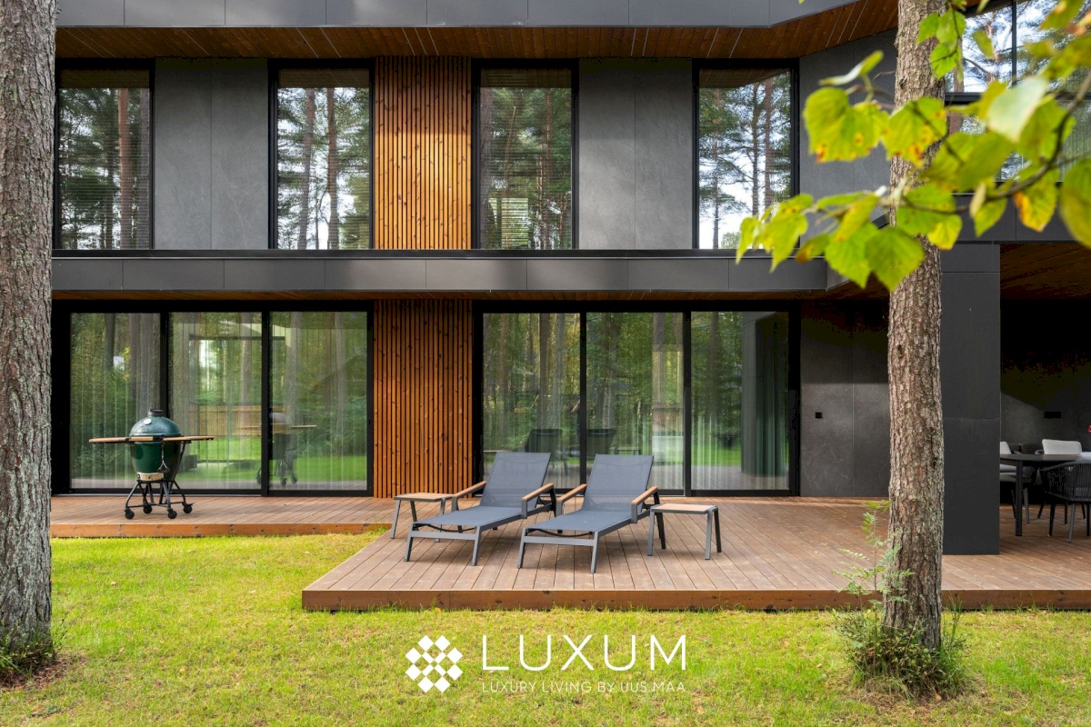 Tallinn, Pirita linnaosa, Piipheina tee 9