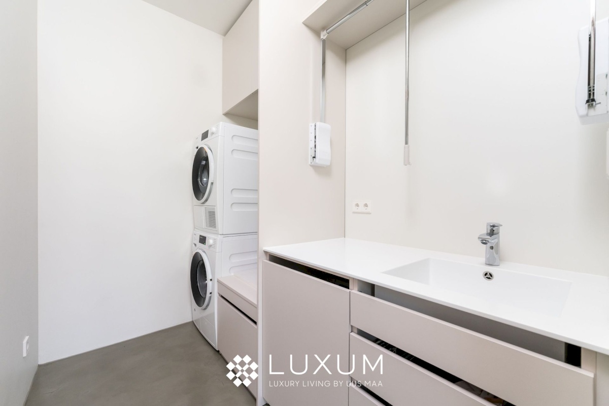 Tallinn, Pirita linnaosa, Piipheina tee 9