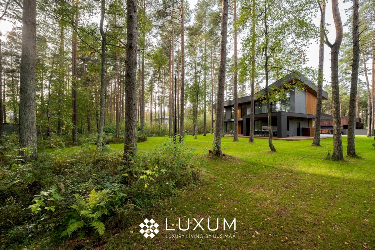 Tallinn, Pirita linnaosa, Piipheina tee 9