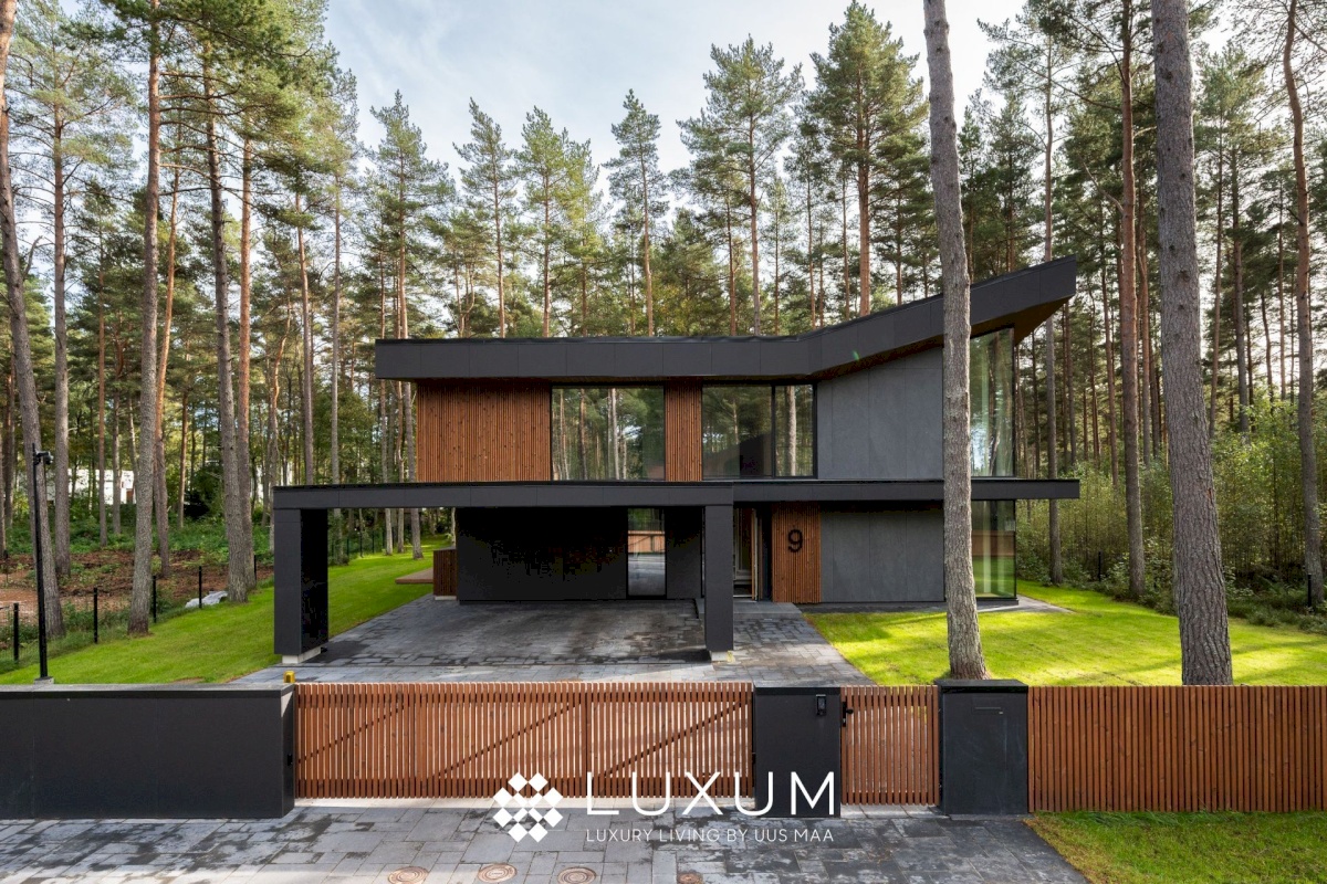 Tallinn, Pirita linnaosa, Piipheina tee 9