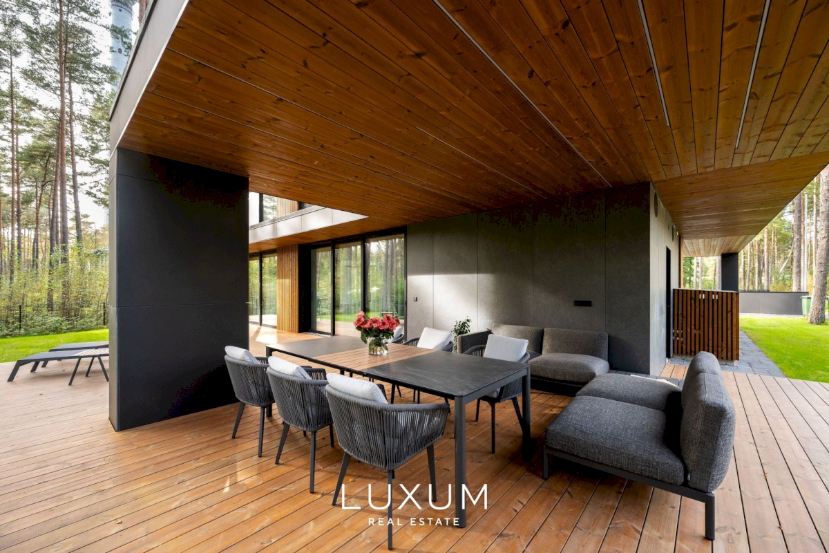 Tallinn, Pirita linnaosa, Piipheina tee 9