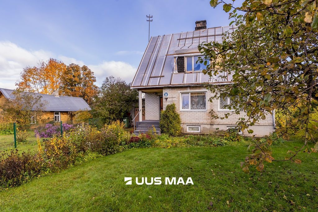 Võru linn, Väike 8