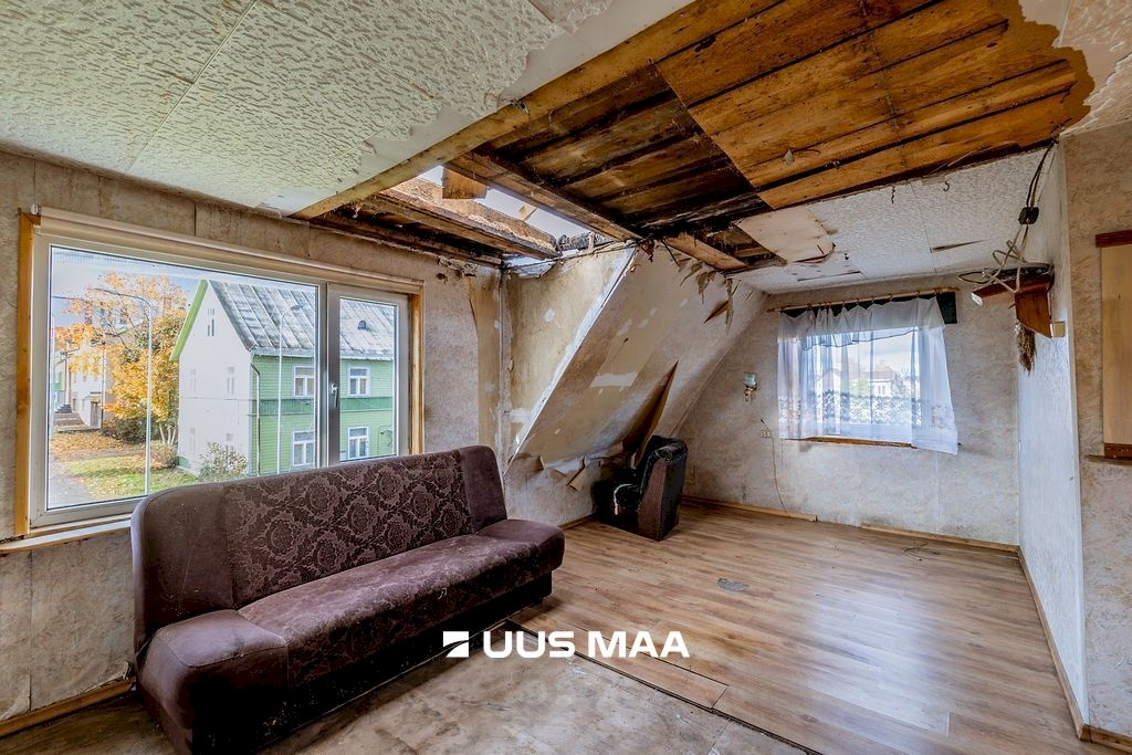 Võru linn, Väike 8