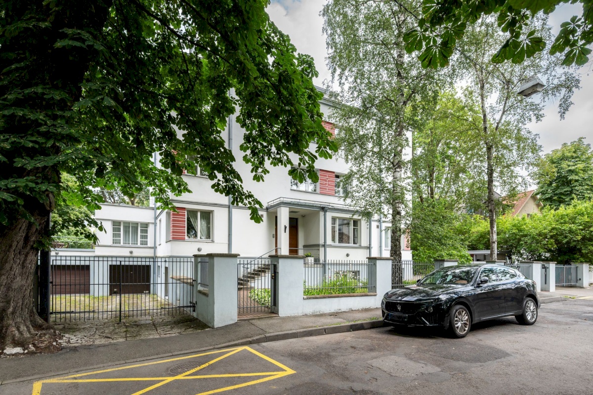 Tallinn, Kesklinna linnaosa, Kadriorg, F. J. Wiedemanni 13