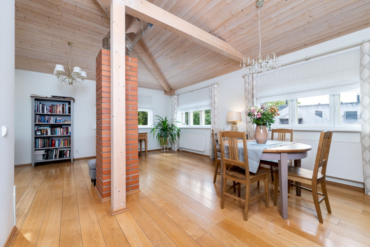 Tallinn, Kesklinna linnaosa, Kadriorg, F. J. Wiedemanni 13