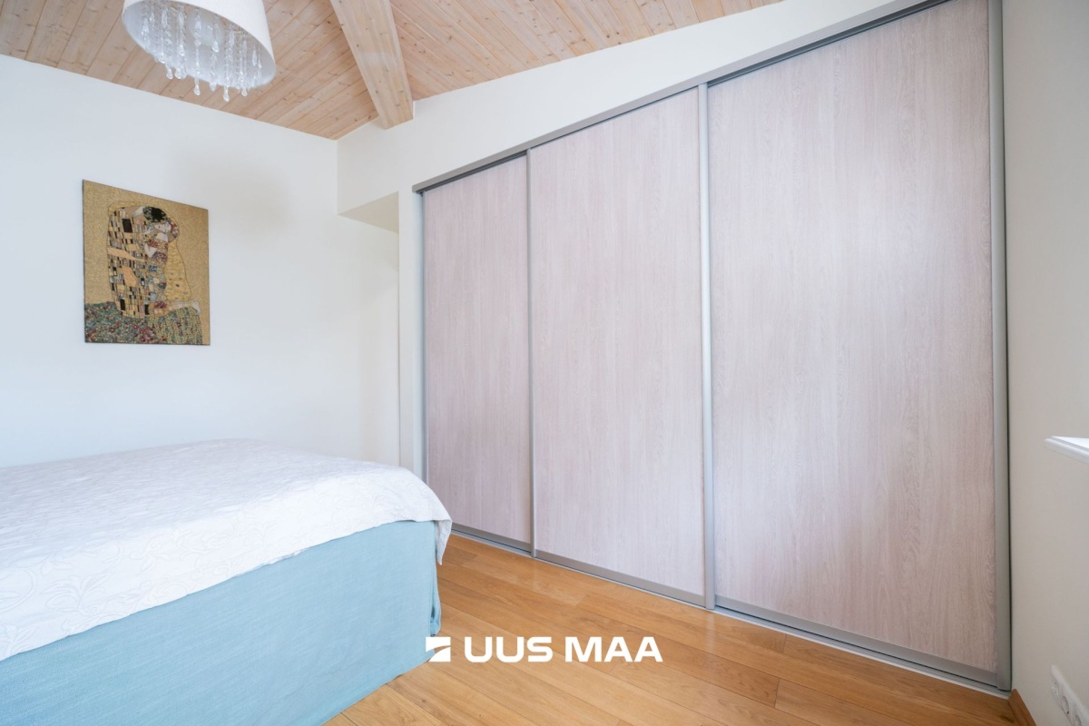 Tallinn, Kesklinna linnaosa, Kadriorg, F. J. Wiedemanni 13