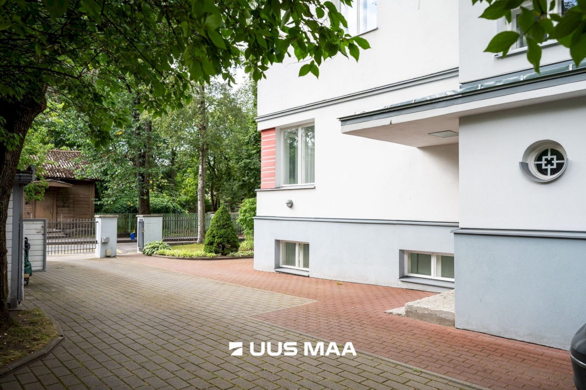 Tallinn, Kesklinna linnaosa, Kadriorg, F. J. Wiedemanni 13