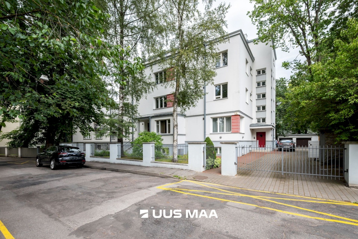 Tallinn, Kesklinna linnaosa, Kadriorg, F. J. Wiedemanni 13