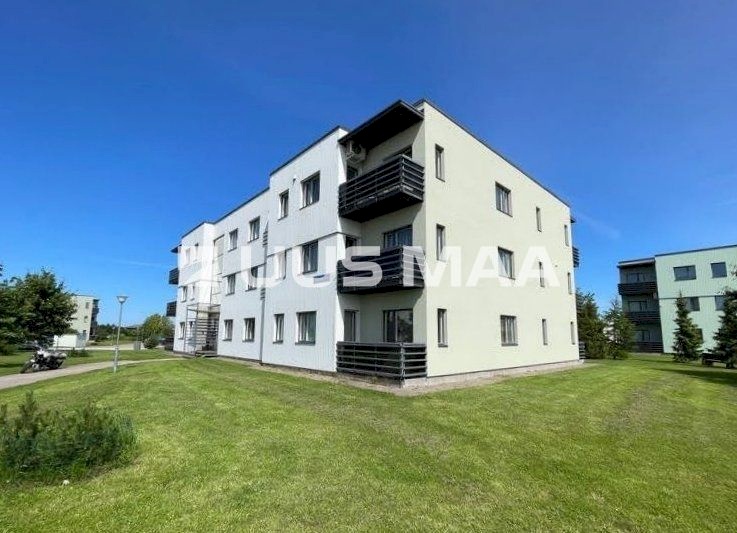 Rae vald, Peetri alevik, Uus maa tee 8