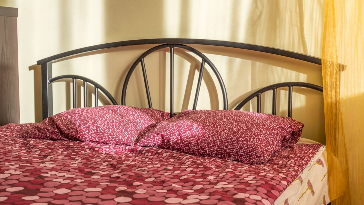 Rae vald, Peetri alevik, Uus maa tee 8