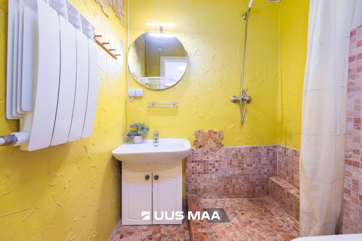 Tallinn, Kristiine linnaosa, Järve, Alajaama 12